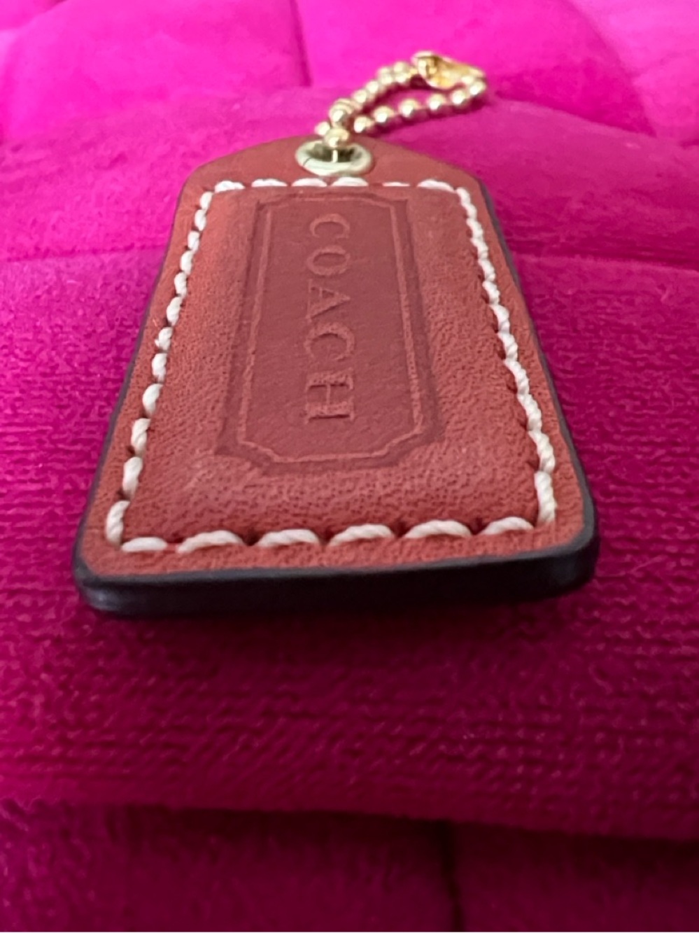 Coach Hang Tag - Picture 4 of 6